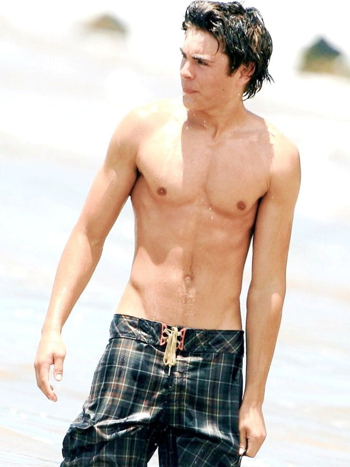 Zac Efron 8.5 x 11 Color Photograph Art Print Photo Picture Collectibles:Photographic Images:Photographs Style Your Walls