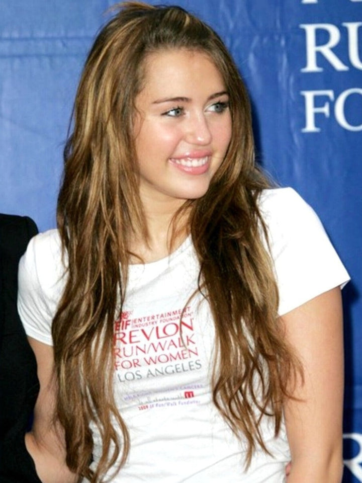 Miley Cyrus 8.5 x 11 Candid Color Photograph Art Print Photo Picture Collectibles:Photographic Images:Photographs Style Your Walls