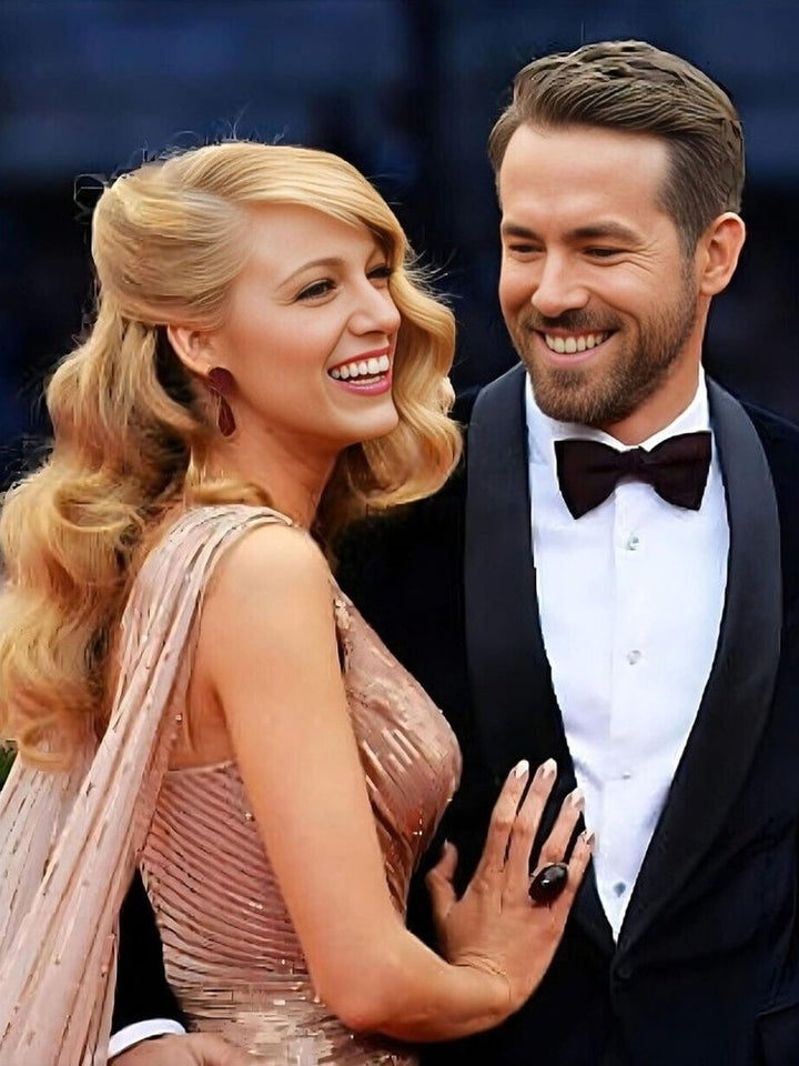Blake Lively and Ryan Reynolds 8.5 x 11 Photograph Art Print Photo Collectibles:Photographic Images:Photographs Style Your Walls