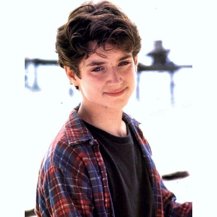 Elijah Wood Early Career 8.5 x 11 Candid Color Photograph Art Print Photo Collectibles:Photographic Images:Photographs Style Your Walls