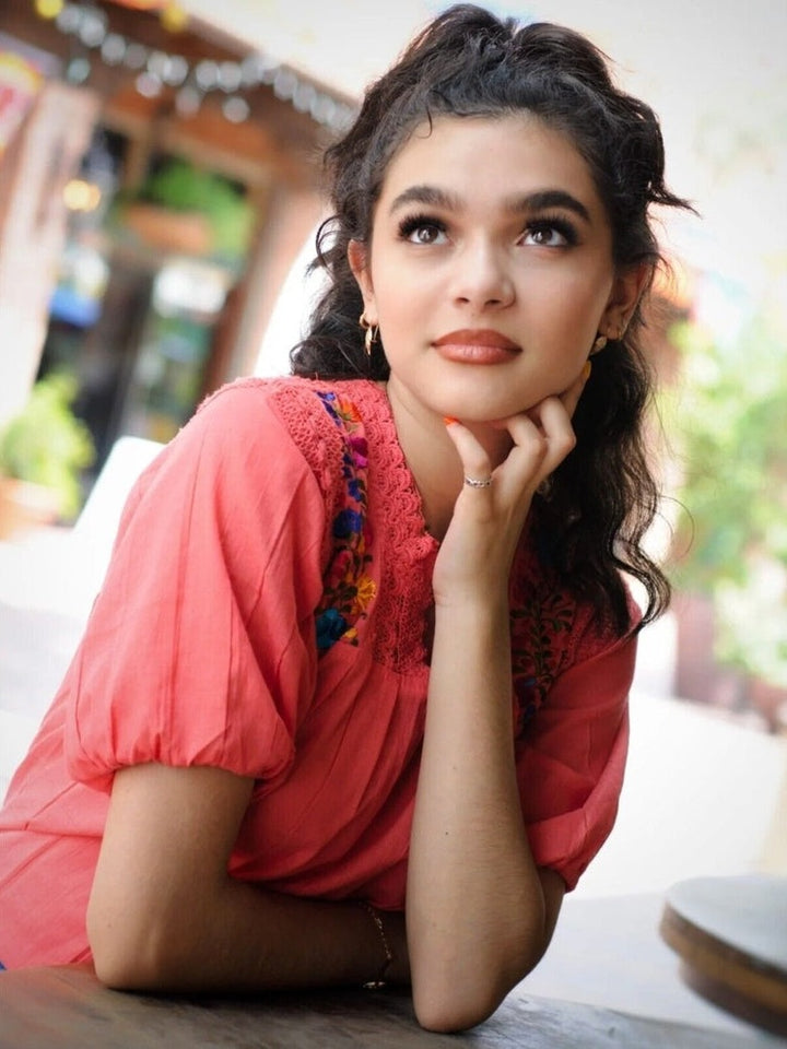 Paulina Chávez 8.5 x 11 Color Photograph Art Print Photo Picture Collectibles:Photographic Images:Photographs Style Your Walls