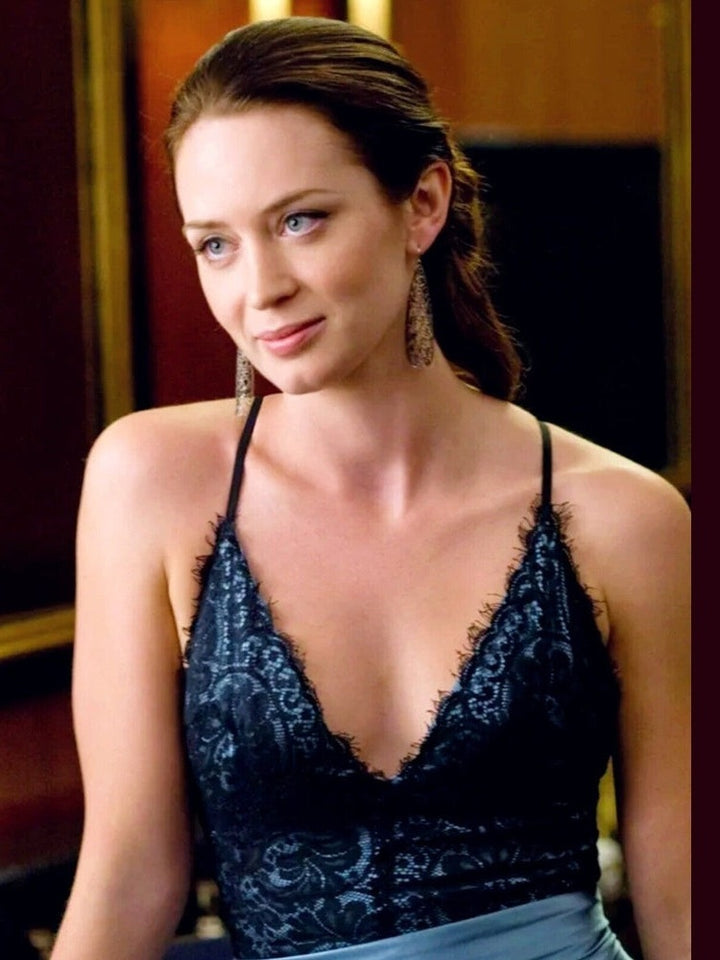 Emily Blunt 8.5 x 11 Color Photograph Art Print Photo Picture Collectibles:Photographic Images:Photographs Style Your Walls