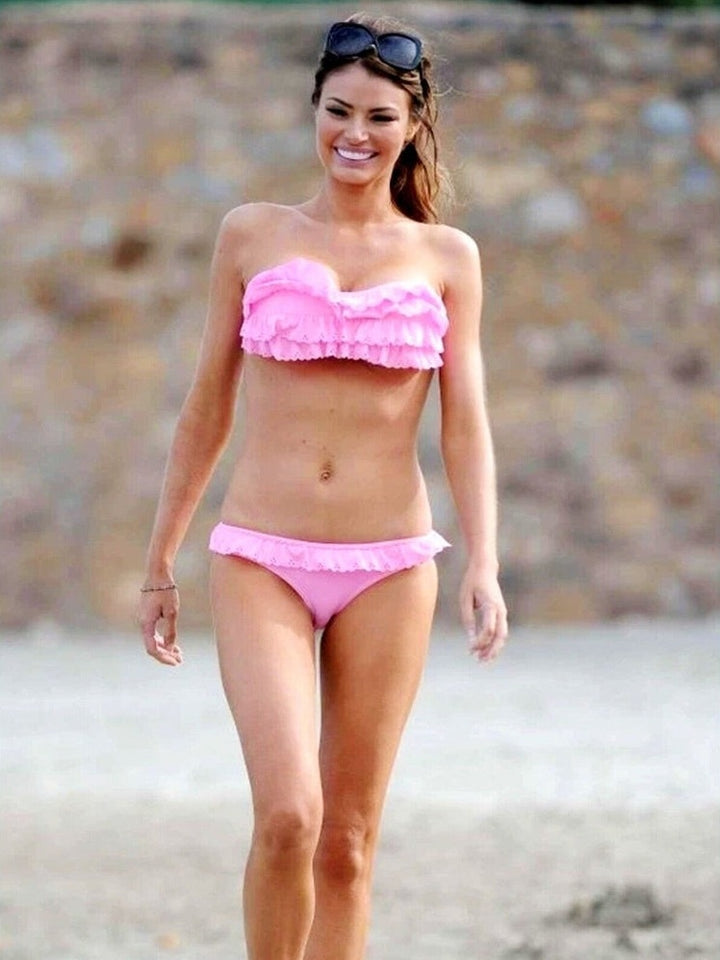 Chloe Sims 8.5 x 11 Candid Color Photograph Art Print Photo Picture Collectibles:Photographic Images:Photographs Style Your Walls
