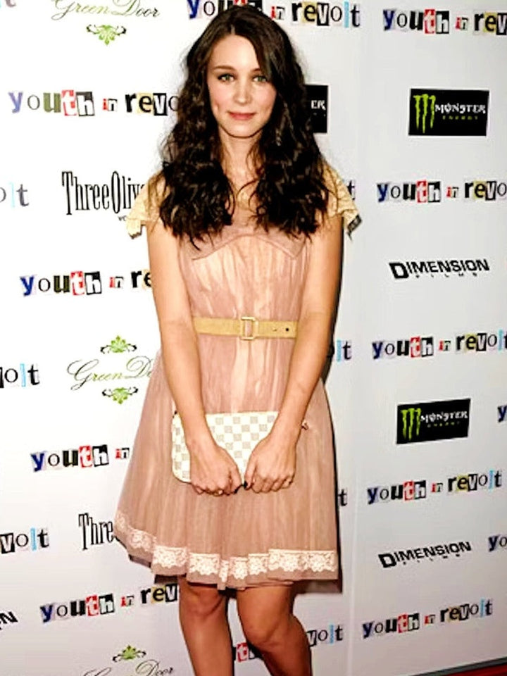 Rooney Mara 8.5 x 11 Candid Color Photograph Art Print Photo Collectibles:Photographic Images:Photographs Style Your Walls