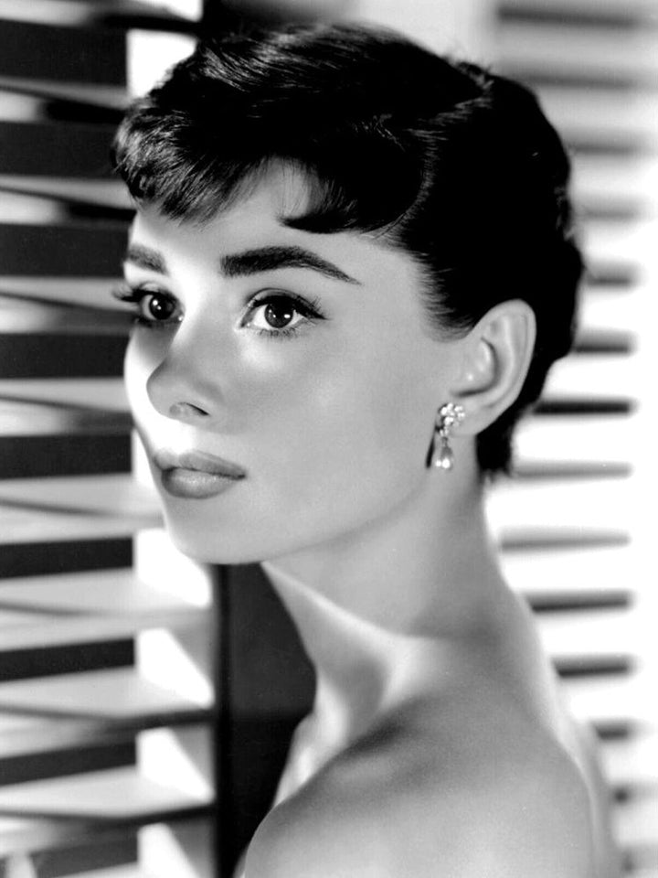 Audrey Hepburn 8.5 x 11 Black & White Photograph Art Print Photo Picture Collectibles:Photographic Images:Photographs Style Your Walls