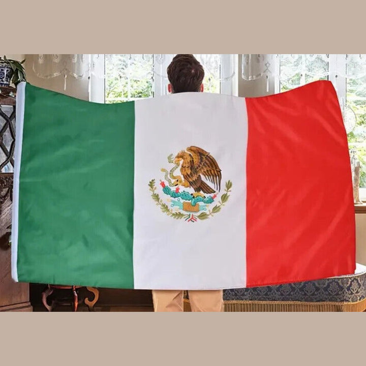The National Flag of Mexico 3 ft x 5 ft NEW! Home & Garden:Yard, Garden & Outdoor Living:Décor:Flags Style Your Walls