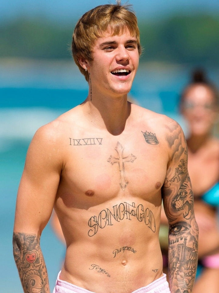 Justin Bieber 8.5 x 11 Candid Color Photograph Collectibles:Photographic Images:Photographs Style Your Walls