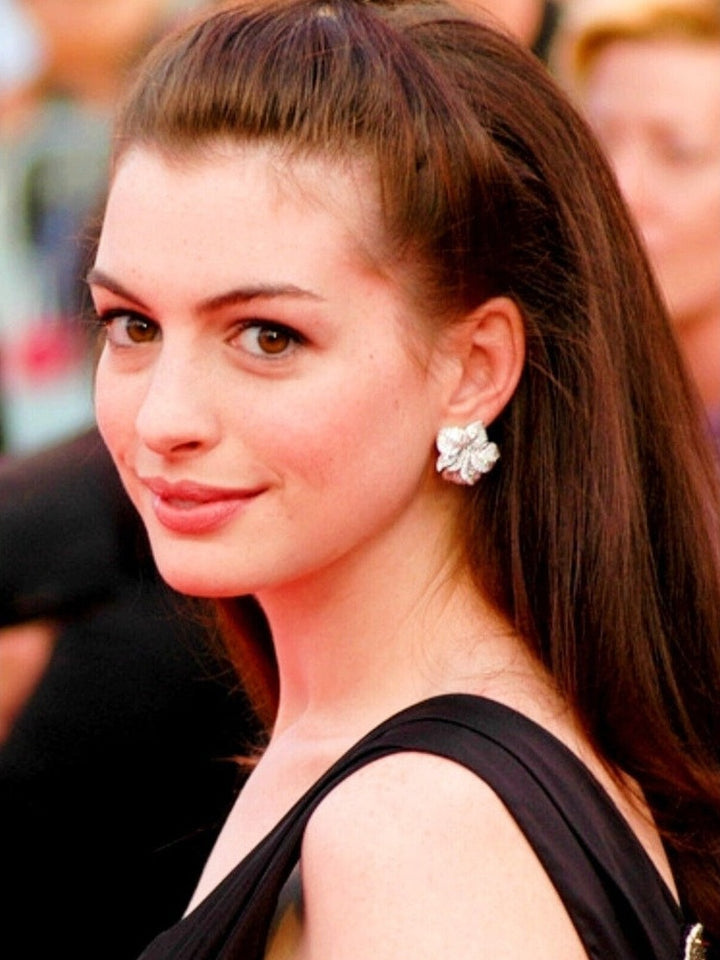 Anne Hathaway Beautiful 8.5 x 11 Candid Photograph Art Print Photo Picture Collectibles:Photographic Images:Photographs Style Your Walls