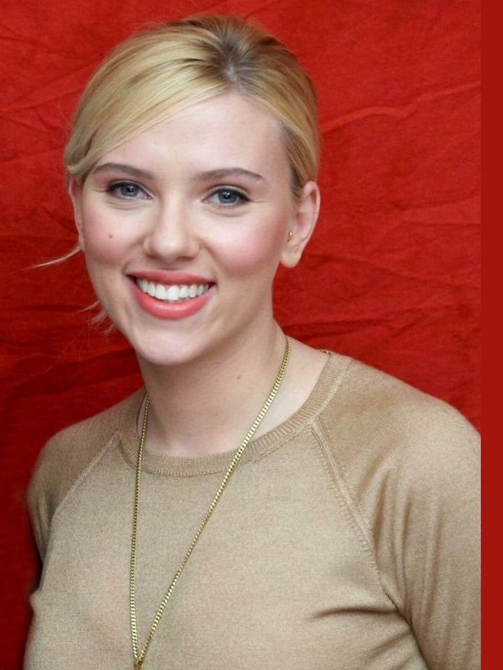 Scarlett Johansson 8.5 x 11 Color Photograph Art Print Photo Collectibles:Photographic Images:Photographs Style Your Walls