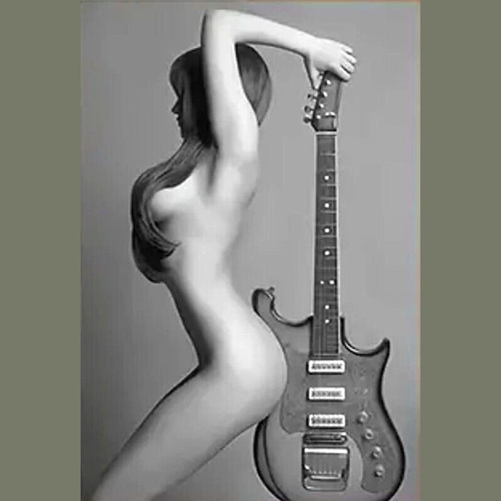 Modern Art Nude Woman With Her Guitar Canvas Print 11.8" x 15.7" Stunning! NEW! Home & Garden:Home Décor:Posters & Prints Style Your Walls