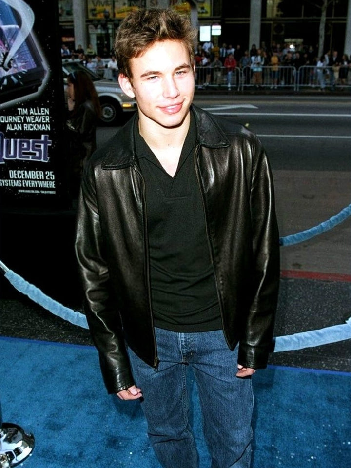 Jonathan Taylor Thomas 8.5 x 11 Candid Color Photograph Art Print Photo Picture Collectibles:Photographic Images:Photographs Style Your Walls