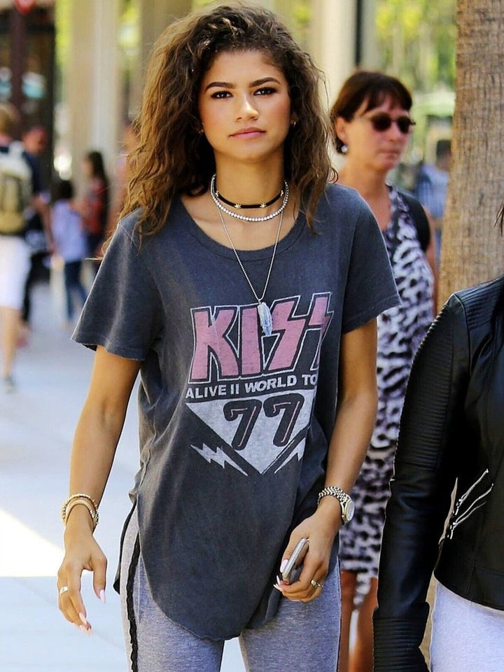 Zendaya Coleman 8.5 x 11 Candid Photograph Art Print Photo Picture Collectibles:Photographic Images:Photographs Style Your Walls