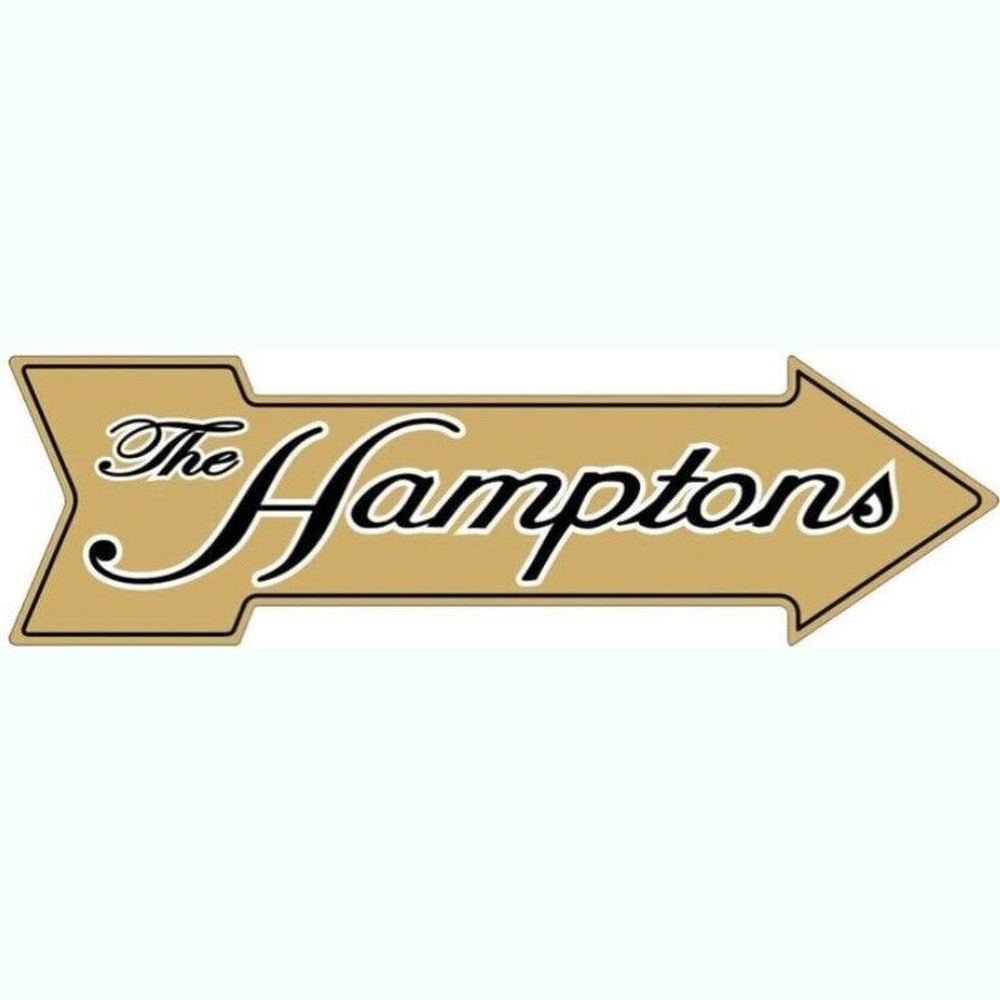 The Hamptons Novelty Metal Arrow Sign 17" x 5" NEW! Home & Garden:Home Décor:Plaques & Signs Style Your Walls