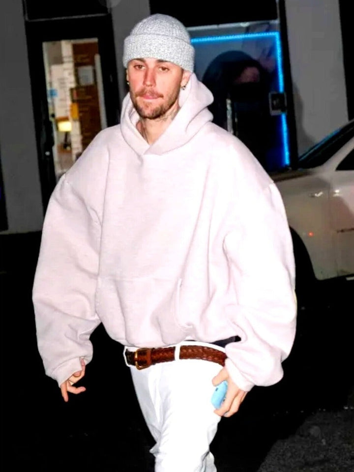 Justin Bieber 8.5 x 11 Candid Color Photograph Collectibles:Photographic Images:Photographs Style Your Walls