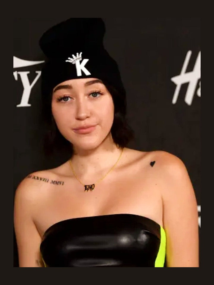 Noah Cyrus 8.5 x 11 Candid Color Photograph Art Print Photo Picture Collectibles:Photographic Images:Photographs Style Your Walls