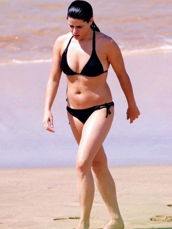 Neve Campbell 8.5 x 11 Candid Color Photograph Art Print Photo Picture Collectibles:Photographic Images:Photographs Style Your Walls